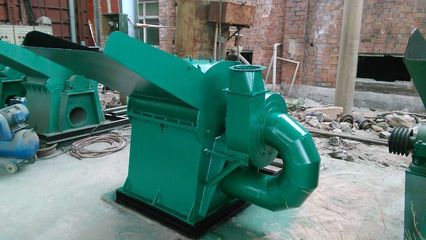 小型木材粉碎機(jī)與廣東木材粉碎機(jī) 鄭州德旺機(jī)械制造的生產(chǎn)供應(yīng)與市場行情解析